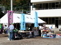 【写真】ちっくい祭りボランティアバザーの様子